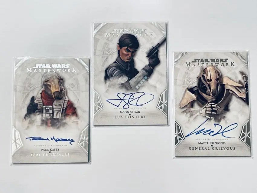 Star Wars: C'ai Threnalli, General Grievous, and Lux Bonteri, Authentic Autographs. (1 of 5)