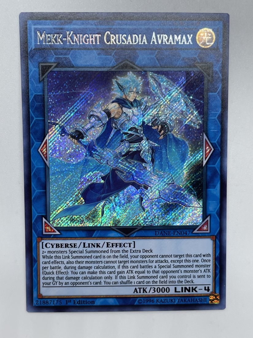 Yu-Gi-Oh! Mekk-Knight Crusadia Avramax. 1st Edition.: SECRET Card! Great condition. 1996 Kazuki Takahashi.