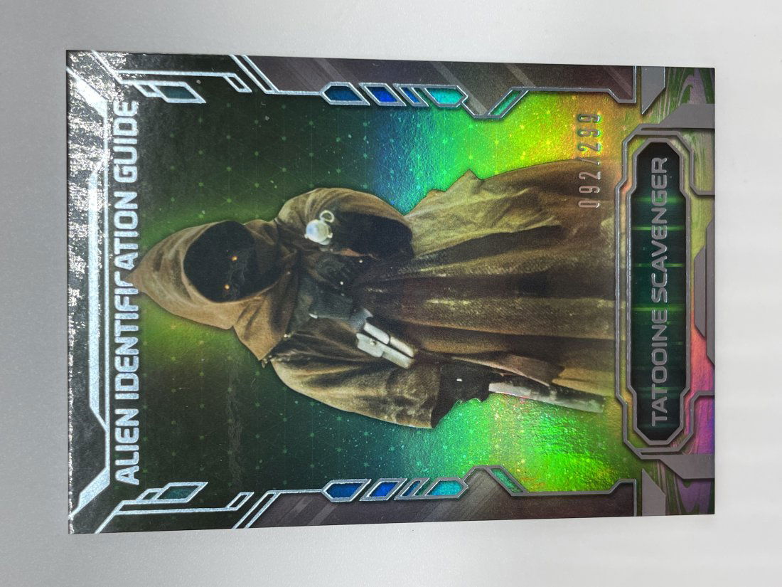 Star Wars Alien Identification Guide, Tatooine Scavenger. (1 of 3)