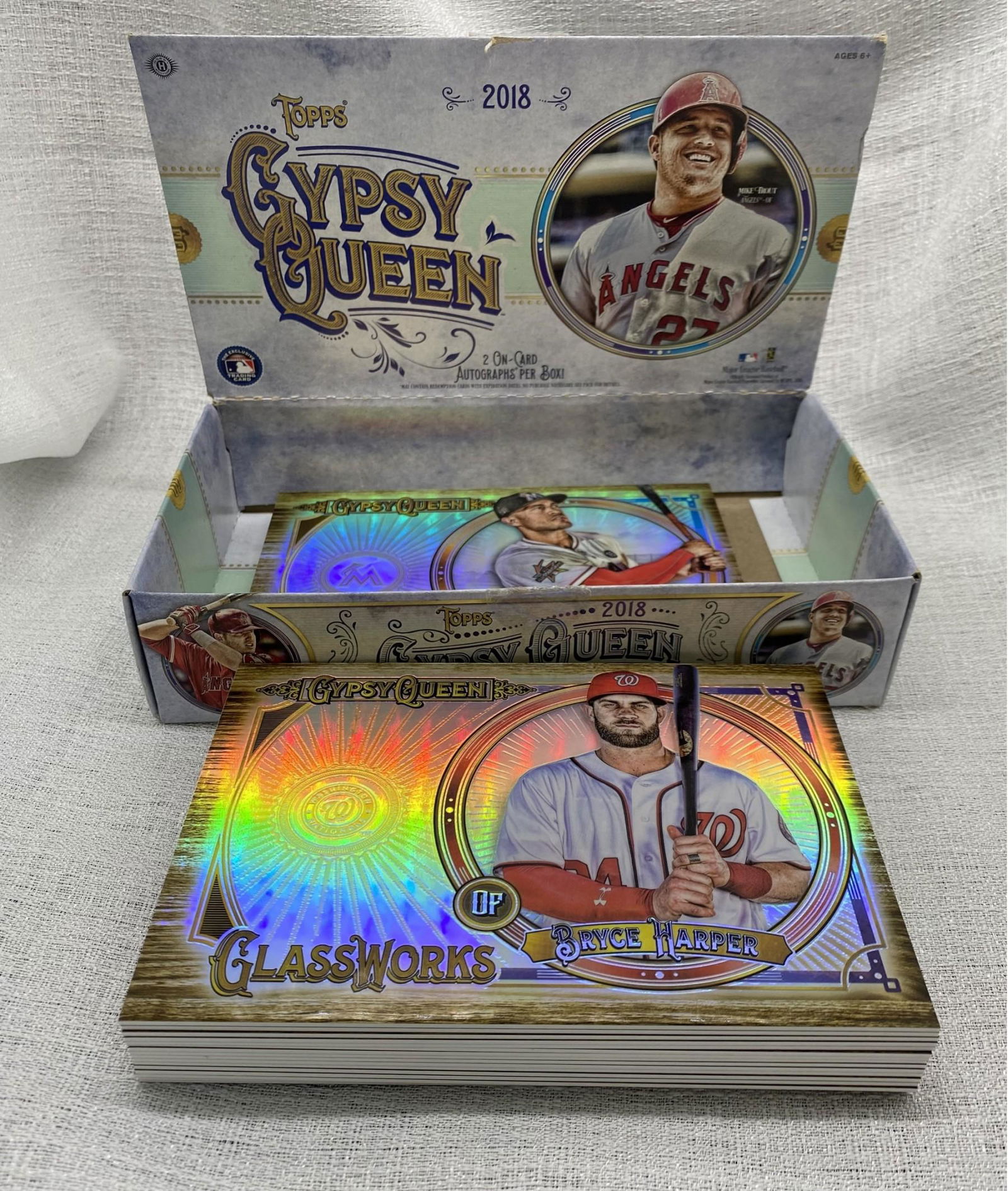 Allen And Ginter 2018 TOPPS Baseball Cards. Postcard Size, Holo, Official MLB Product (1 of 2)