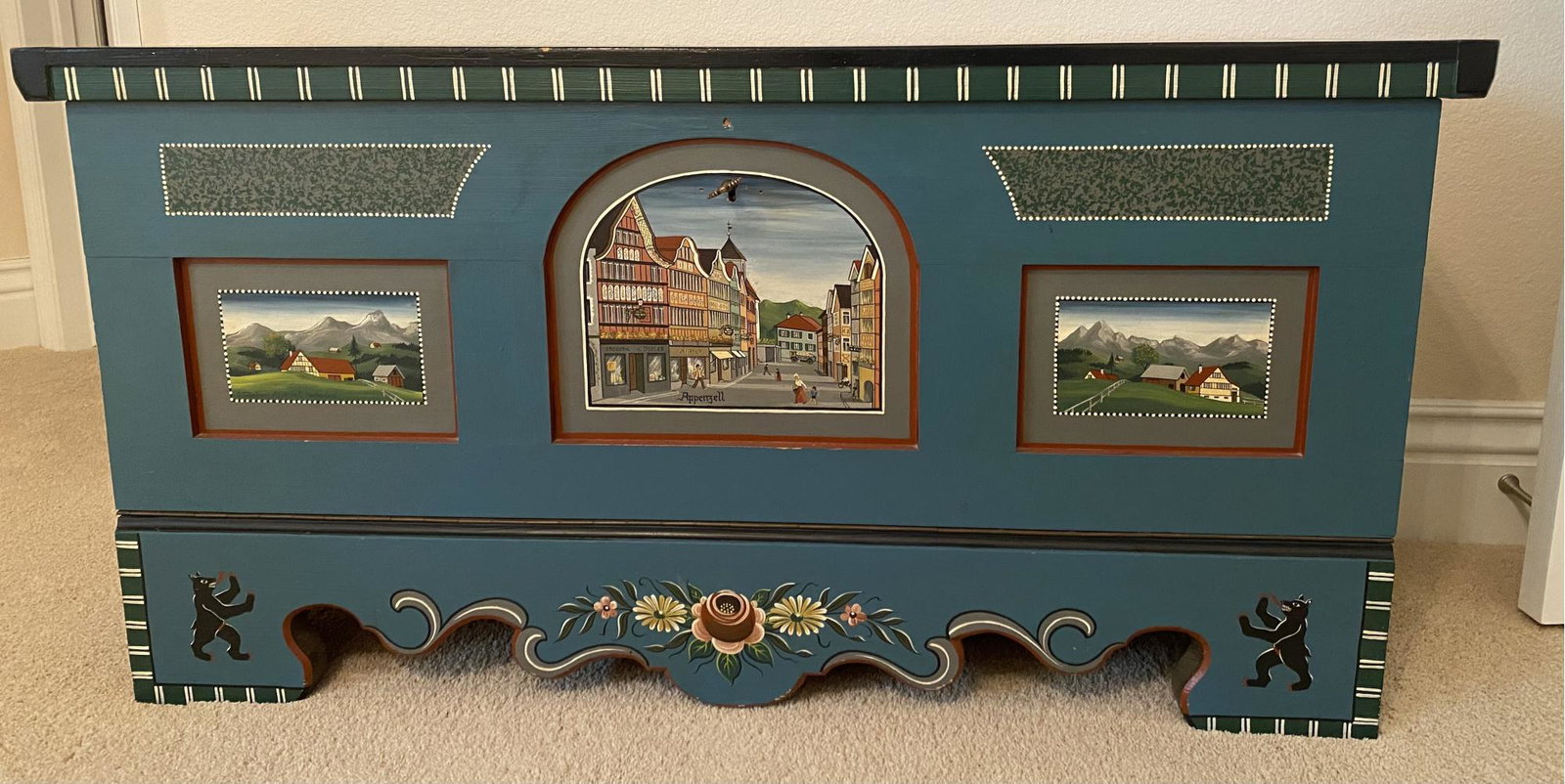 Painted Wooden Chest With Side Opening Lock, 40 X 24 X 17 #25089: Painted Wooden Chest With Side Opening Lock, 40 X 24 X 17