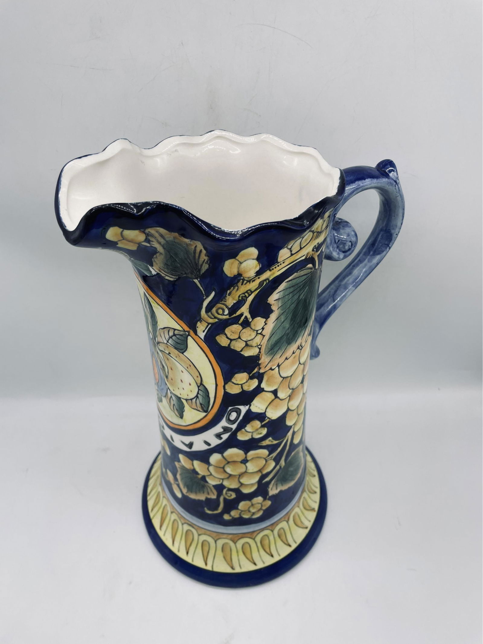 Stunning Hand Painted Ceramic Pitcher From Orient Collection. (1 of 6)
