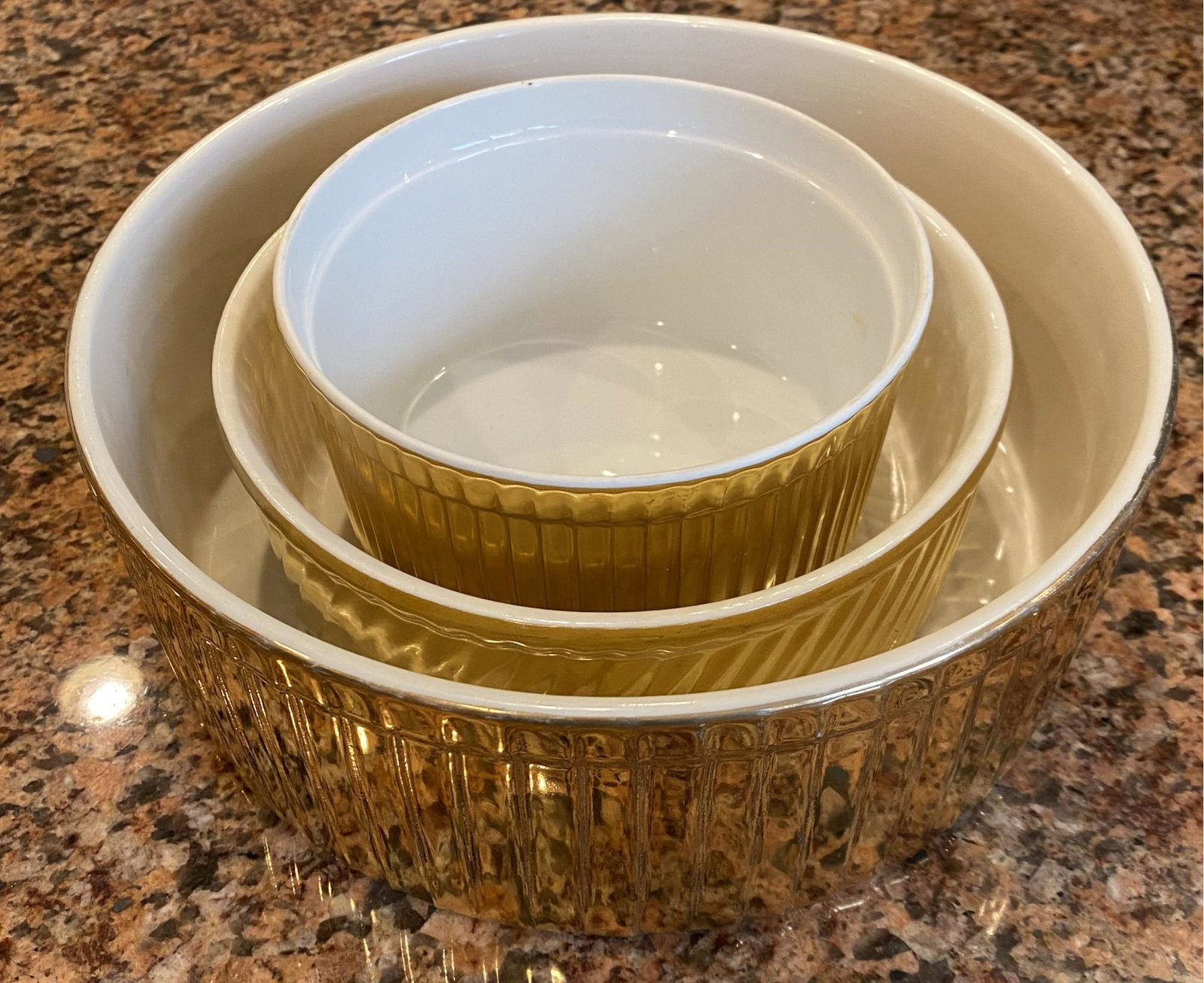 Royal Worcester Fireproof Stackable Baking Dishes (3): Royal Worcester Fireproof Stackable Baking Dishes (3)