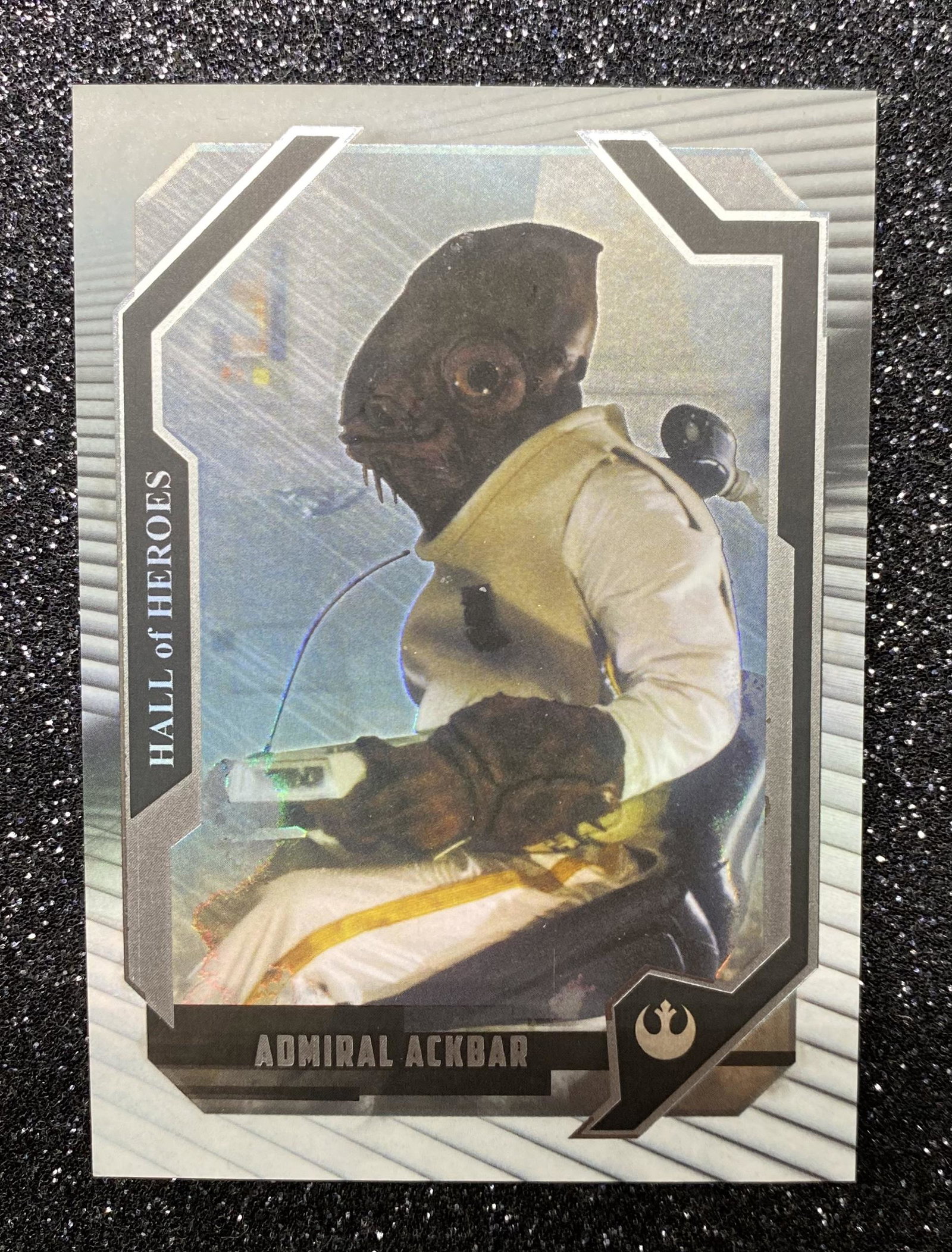 TOPPS Star Wars Trading Card, Hall Of Heroes Admiral Ackbar No. 237/249  Rare (1 of 2)