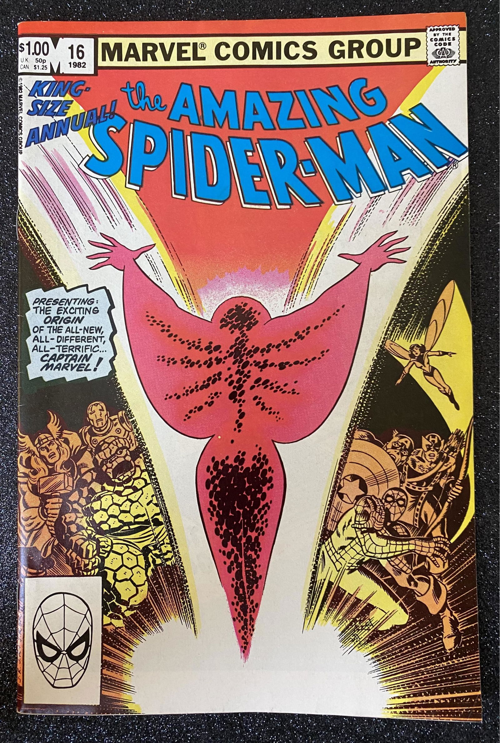 Marvel Comic: The Amazing Spiderman No. 16, Year 1982, King Size Annual Edition (1 of 1)