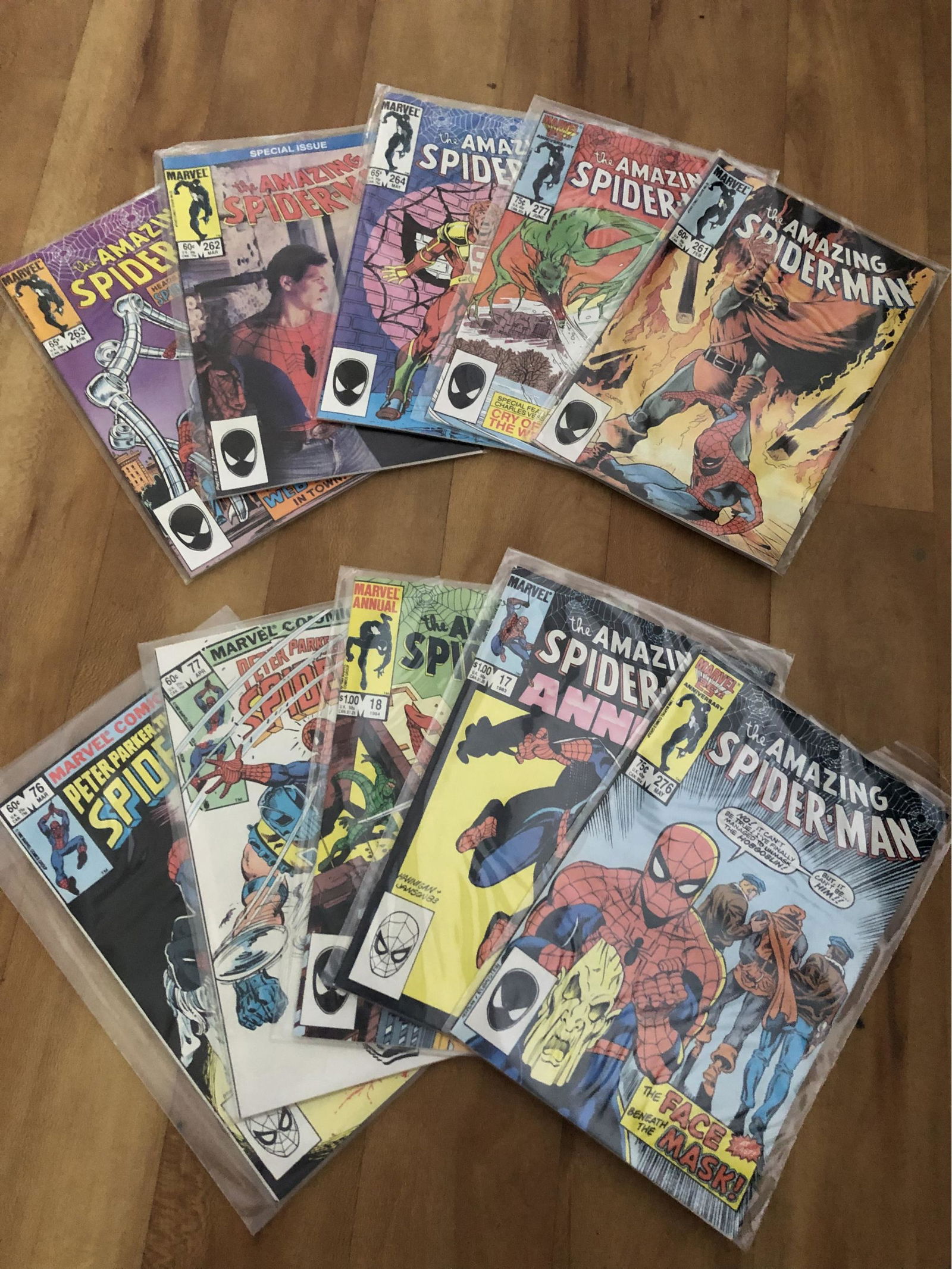 Vintage Marvel Comic Collection, Spiderman 1980s In Plastic Covers (10) (1 of 5)