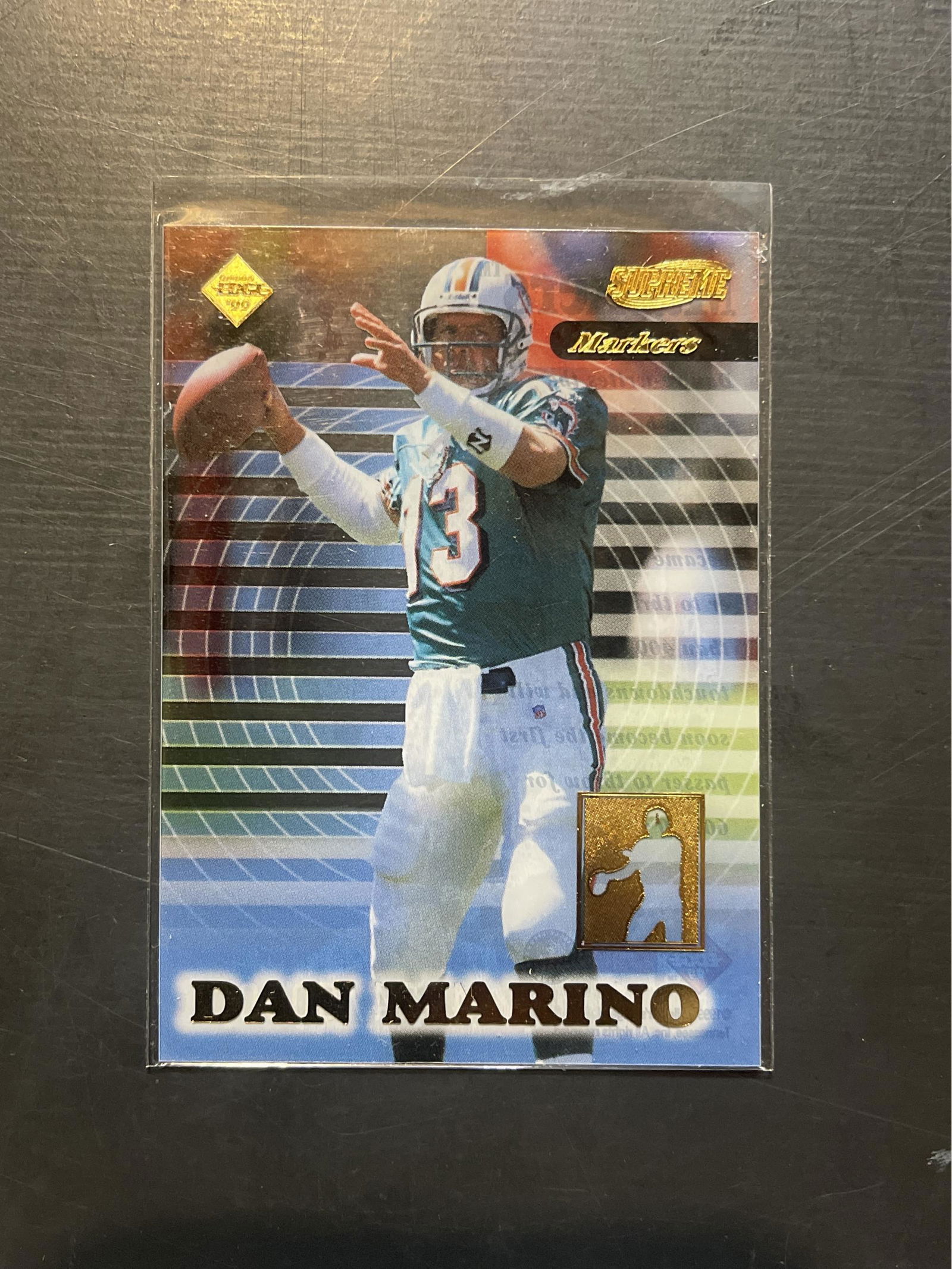 Dan Marino 1999 Limited Edition 4964/5000 Sports Trading Card (1 of 1)