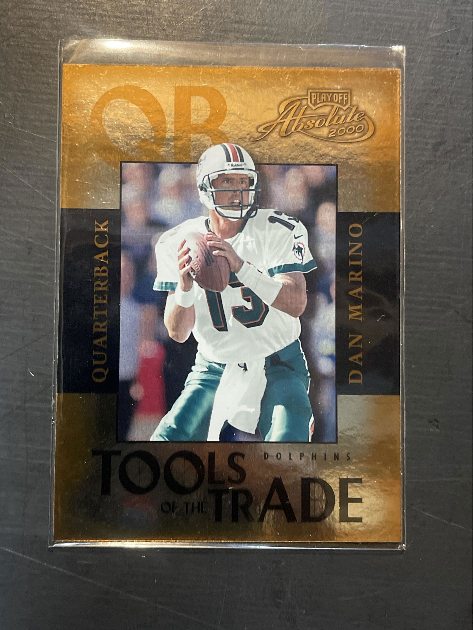 Dan Marino Limited Edition 864/2000 Sports Trading Card (1 of 1)