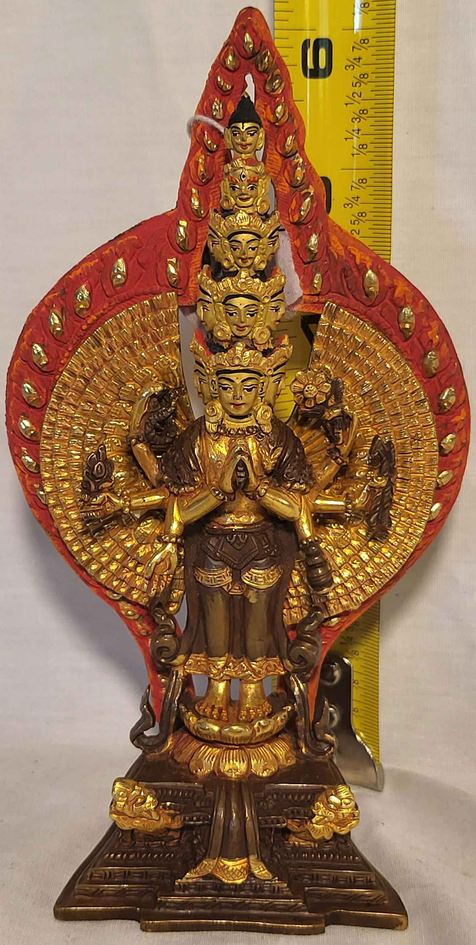 1000 Armed Chenrezig Buddhist Statue (1 of 2)