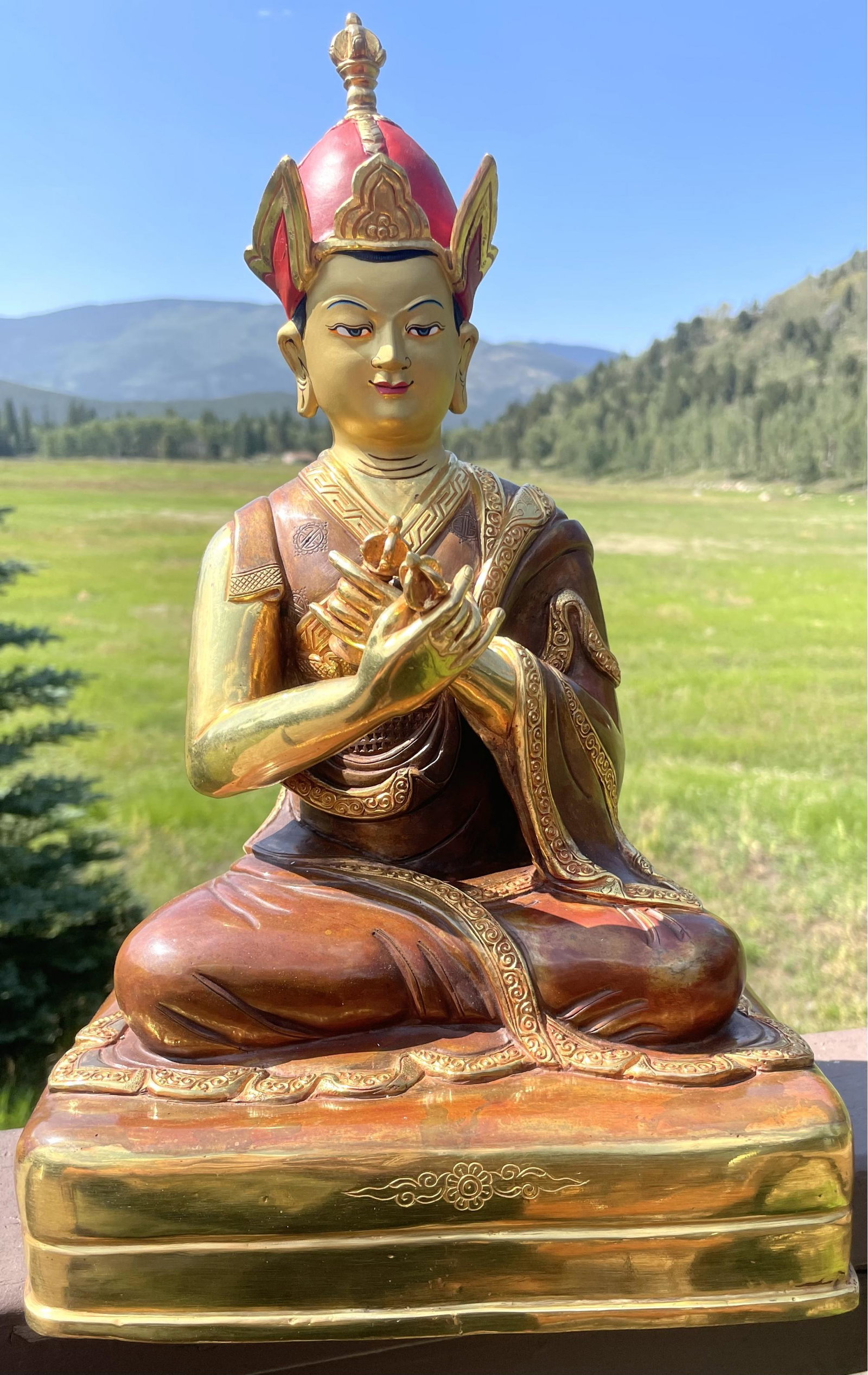 Tibetan Padmasambhava Statue, 13.5 inches tall: Padmasambhava Statue