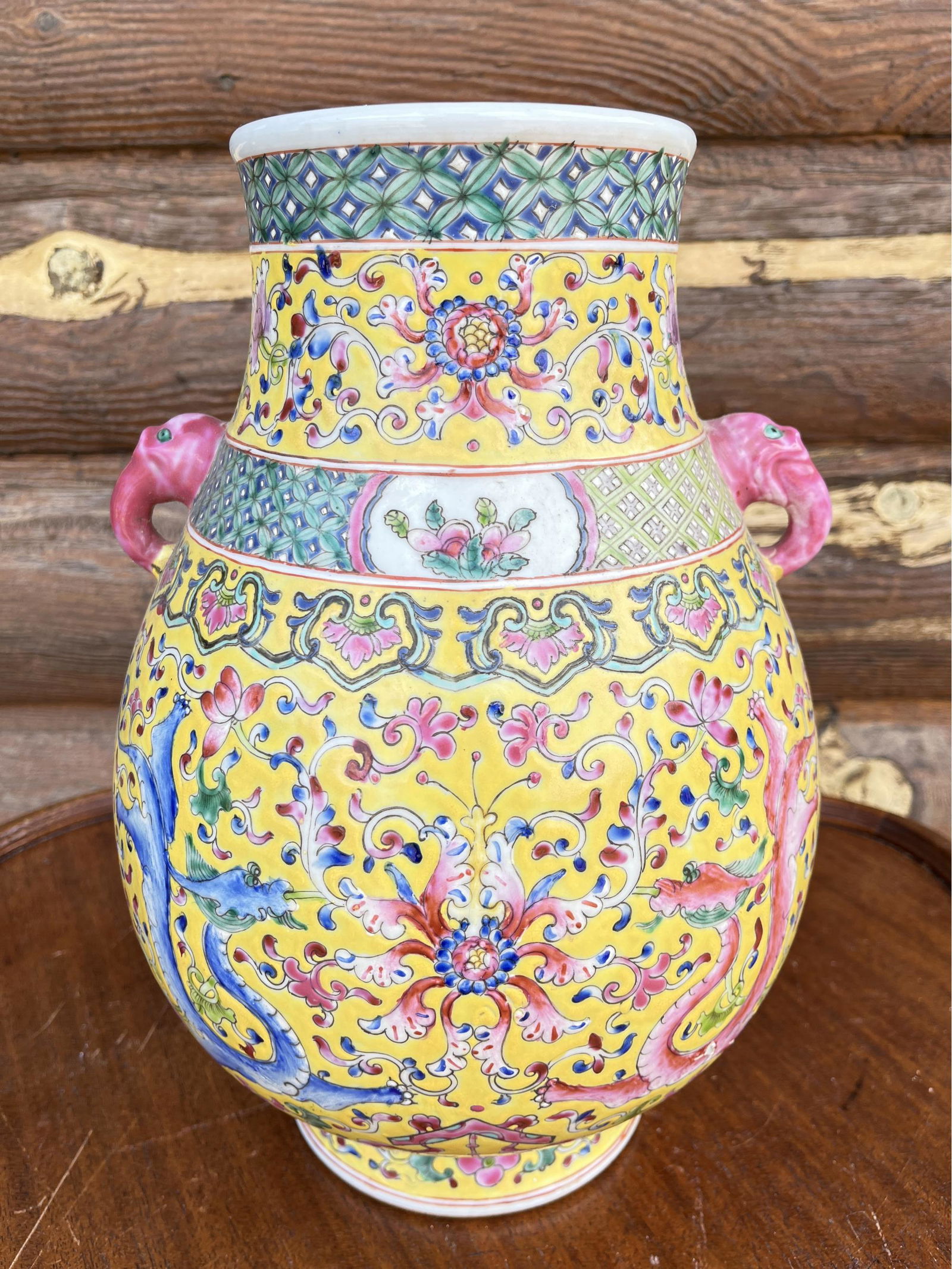 Beautiful Pastel, Floral Vase (1 of 5)