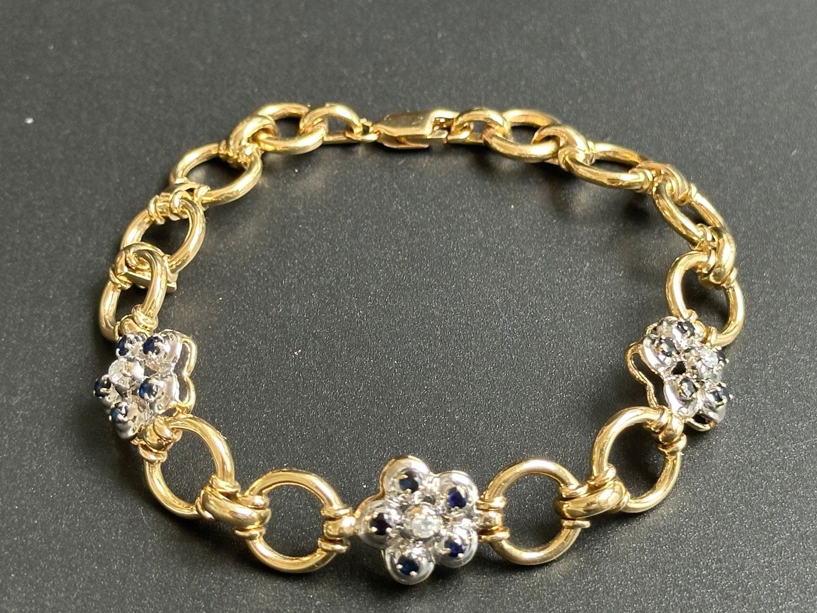 14 Kt Gold Diamond And Sapphire Bracelet Weighing 20.09 Grams (1 of 5)