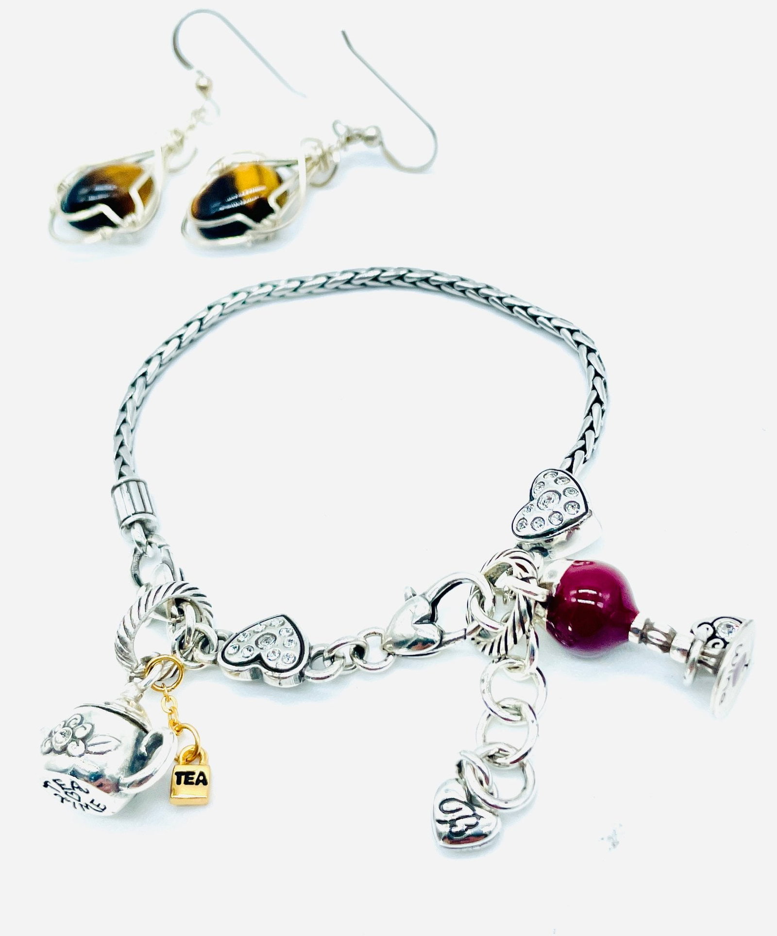 Silvertone Bracelet : Wine, Teapot, Heart Charms & Gemstones. Silvertone Pierced Earrings & Brown: Silvertone Bracelet : Wine, Teapot, Heart Charms & Gemstones. Silvertone Pierced Earrings & Brown Gemstones