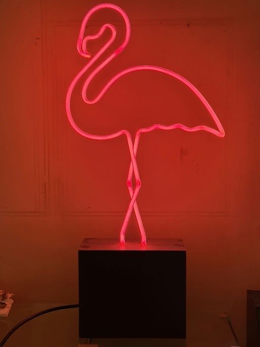 Vintage-Style Neon Flamingo Table Lamp on Black Box Base (1 of 7)