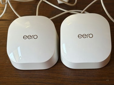 (2) Eero Mesh Wi-Fi Routers Model: Q010001