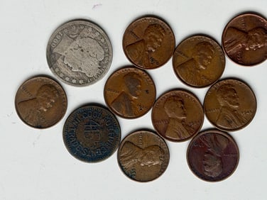 1900 Barber Silver Quarter & 1940s Wheat Penny Collection with Vintage Trade Token
