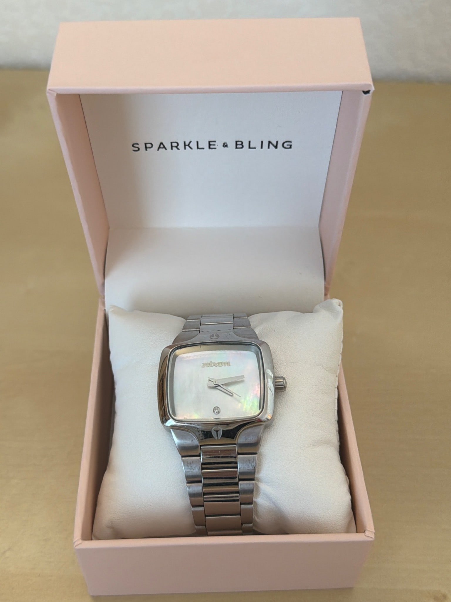 Nixon Sparkle and Bling Womenâ€™s Watch With Extra Links (1 of 4)