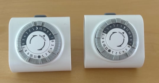 Basic Timer Plug-In Electrical Outlets with Programmable Dial