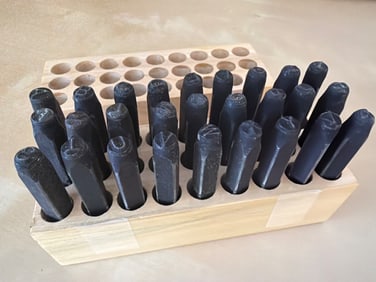 5.0mm (3/16 in) Letter & Number Metal Stamp Punch Set in Wooden Holder