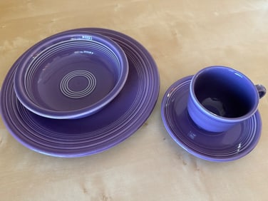 Vintage Fiesta Dinnerware Set in Purple by Homer Laughlin