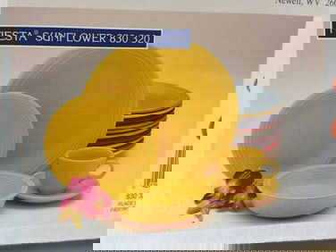 Vintage Fiesta Sunflower Dinnerware Set Missing Teacup