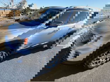 2021 Jeep Renegade Limited 4WD with 22,145 Miles and Clean Title