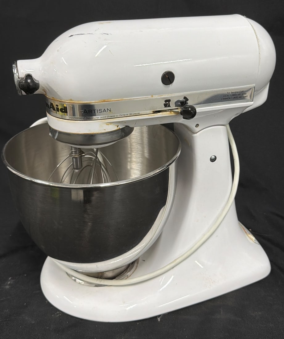 KitchenAid Artisan Series White Stand Mixer With Stainless Steel Bowl (1 of 2)
