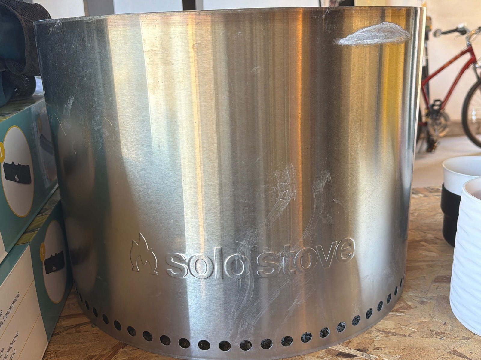 Solo Stove Stainless Steel Fire Pit With Perforated Base (1 of 2)