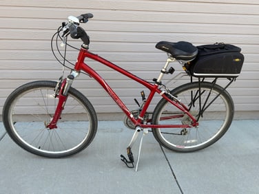Raleigh Venture 4.0 Hybrid Bike With Accessories