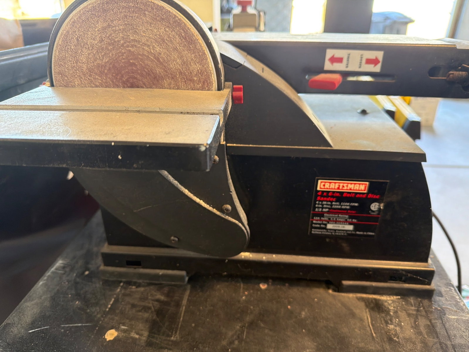 Craftsman 4Ã—6-Inch Belt and Disc Sander, Model 351.215141 (1 of 2)