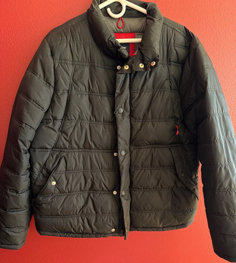 Gap Black Quilted Jacket, Size US Large (1 of 2)