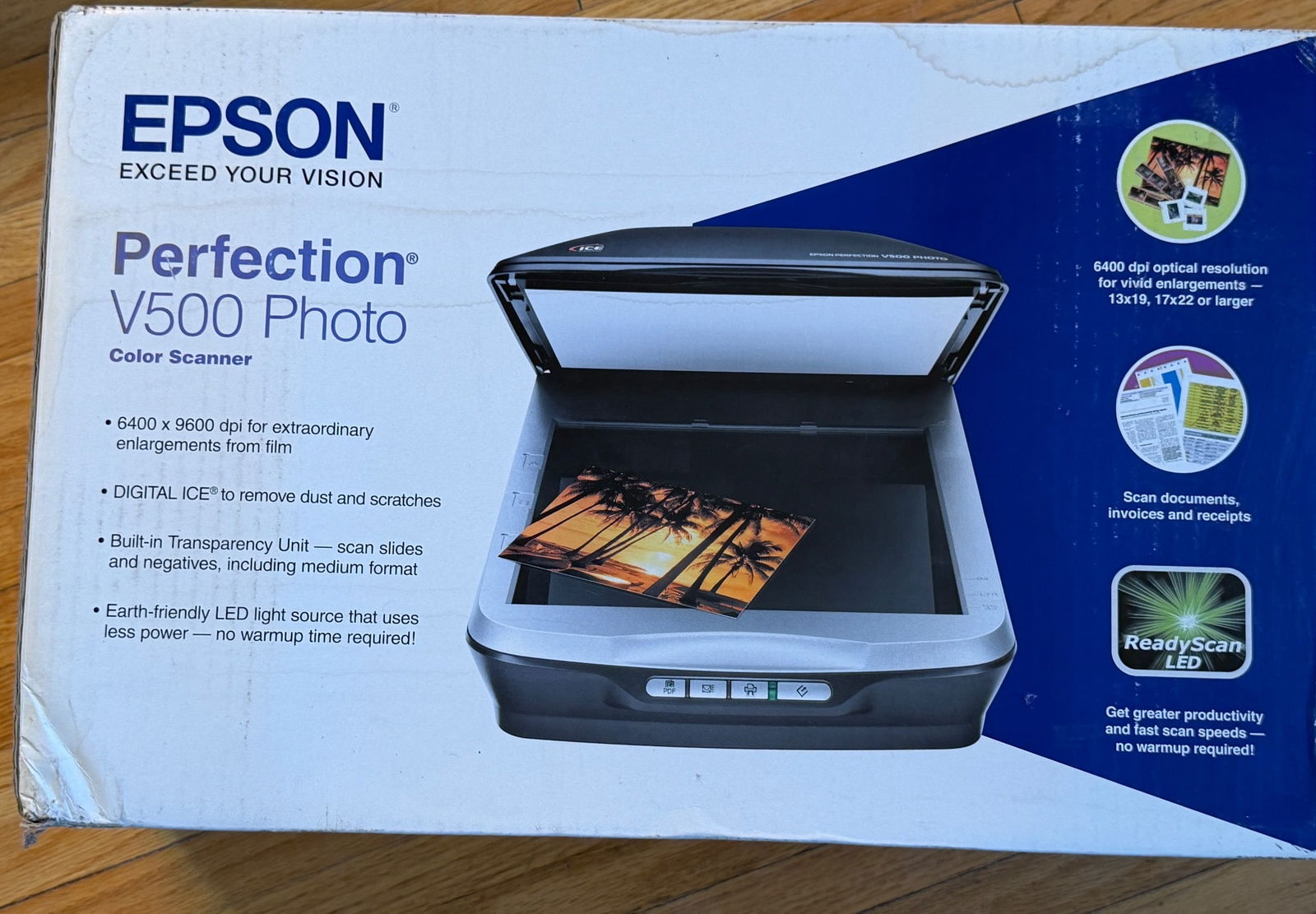 Epson Perfection V500 Photo Color Scanner with Box (1 of 2)