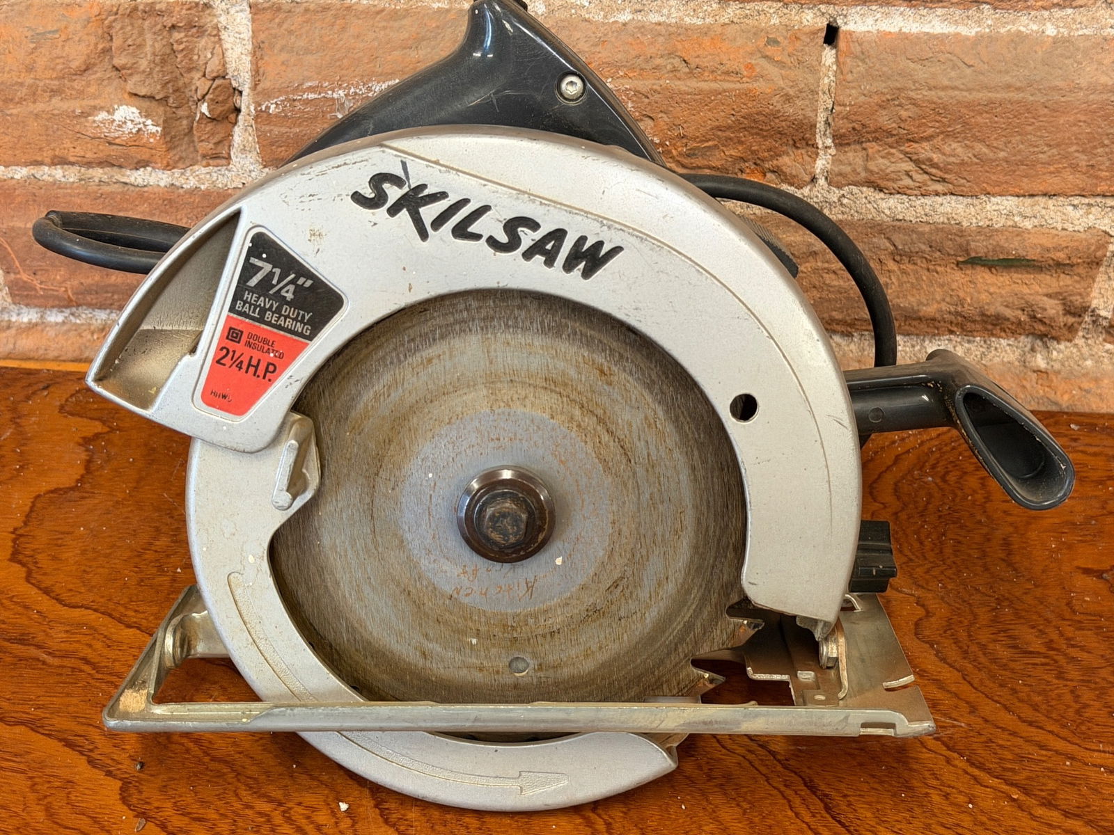 Skilsaw Model 559 7-1/4 Inch Circular Saw – Heavy Duty Ball Bearing (1 of 3)