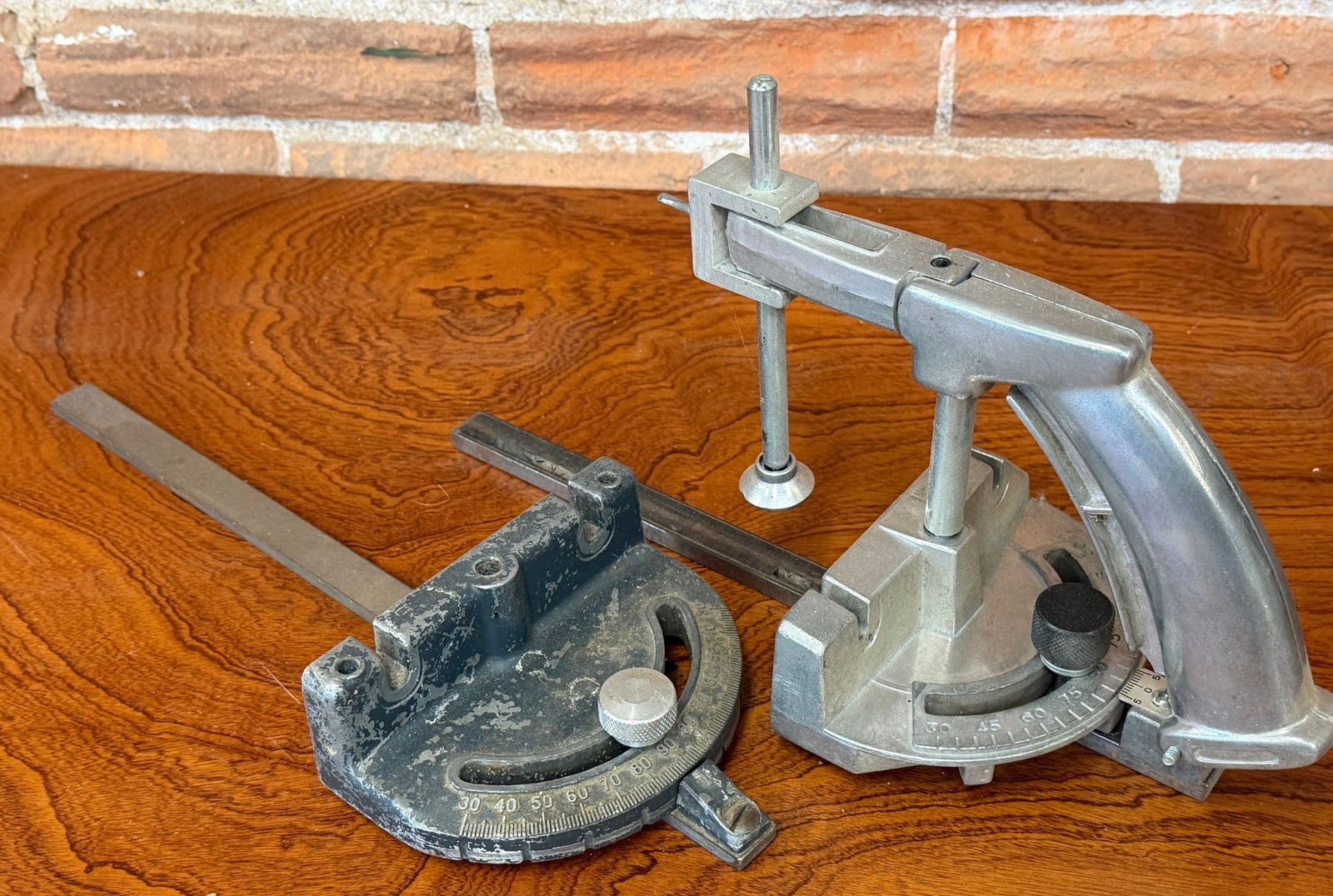 Two Adjustable Miter Gauges for Table Saws (1 of 2)