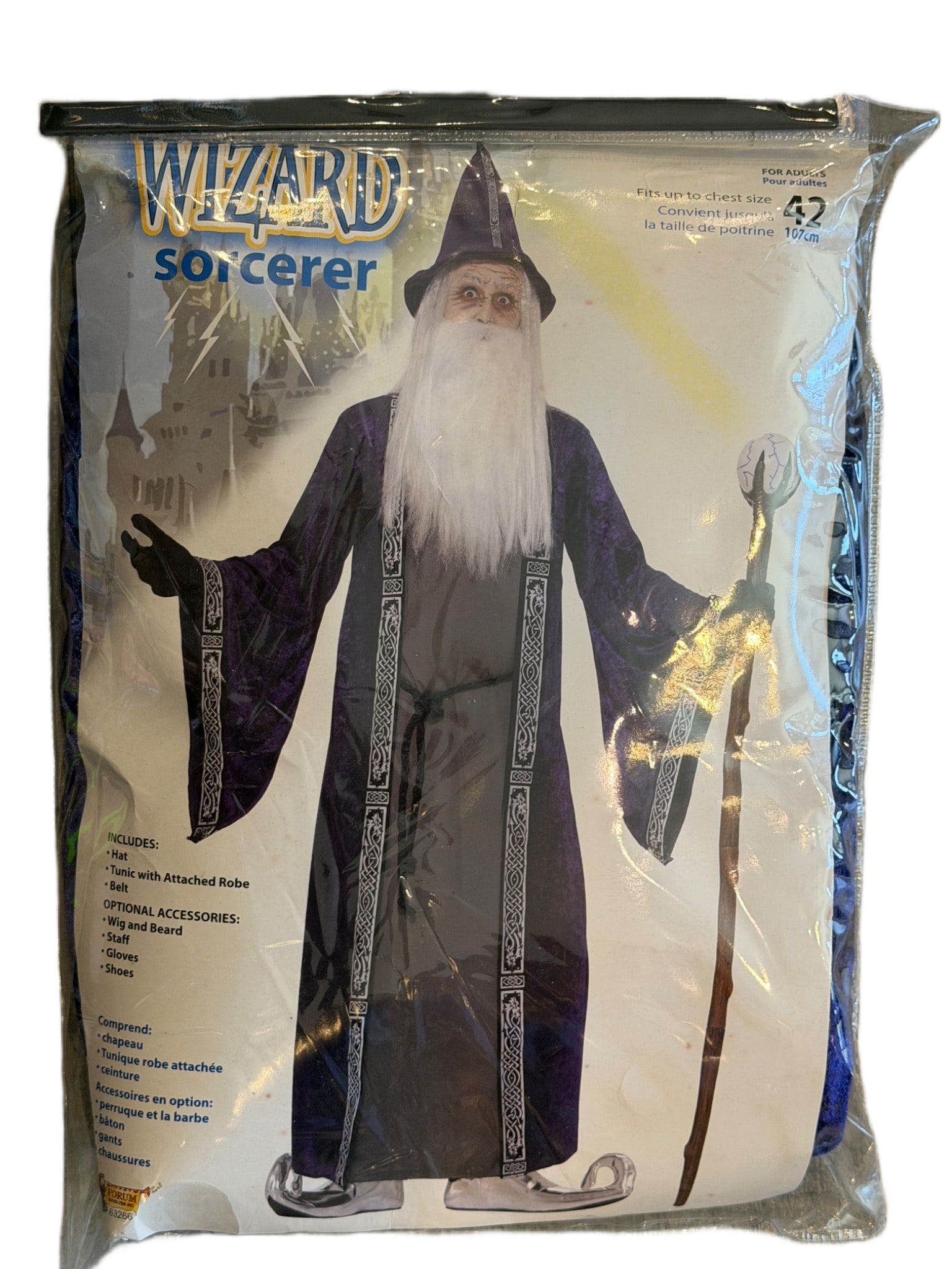 Wizard Sorcerer Halloween Costume Set in Original Packaging: Wizard Sorcerer costume set in original, sealed packaging. Includes a black robe with silver detailing, a pointed wizard hat, and accessories as indicated on the packaging. Designed for adults, size 4