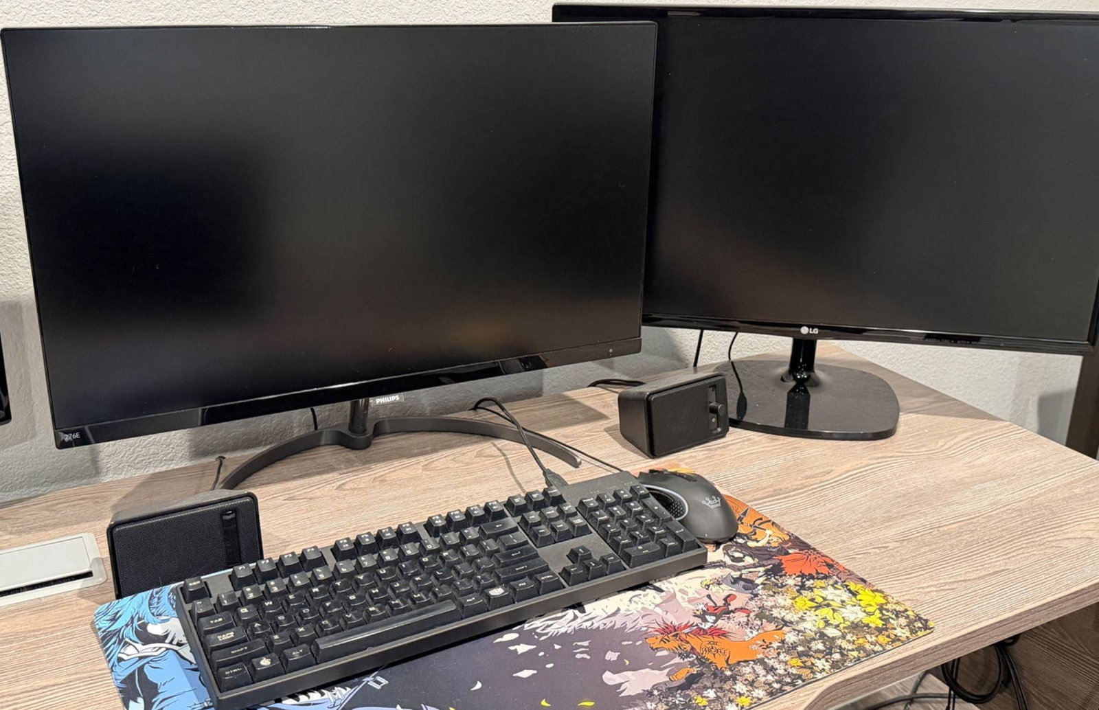 LG 27MP48HQ-P and HP 27EBV Monitors with Keyboard and Accessories (1 of 3)