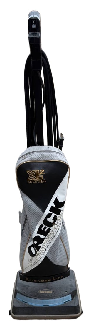 Oreck XL Model XL2800H2 Upright Vacuum Cleaner (1 of 3)