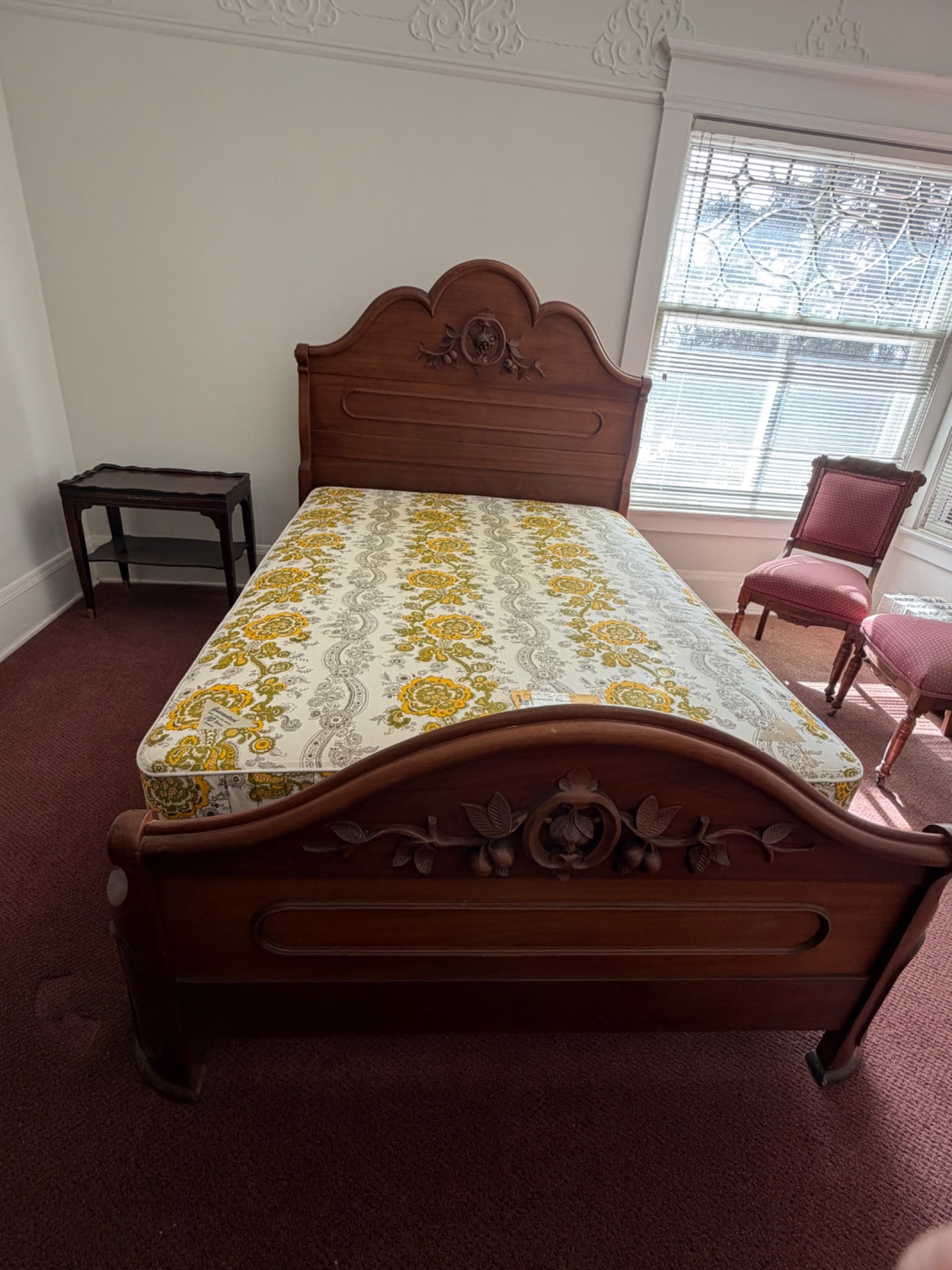 Wooden Bed Frame with Grape Carvings and Full-Size Mattress (1 of 9)