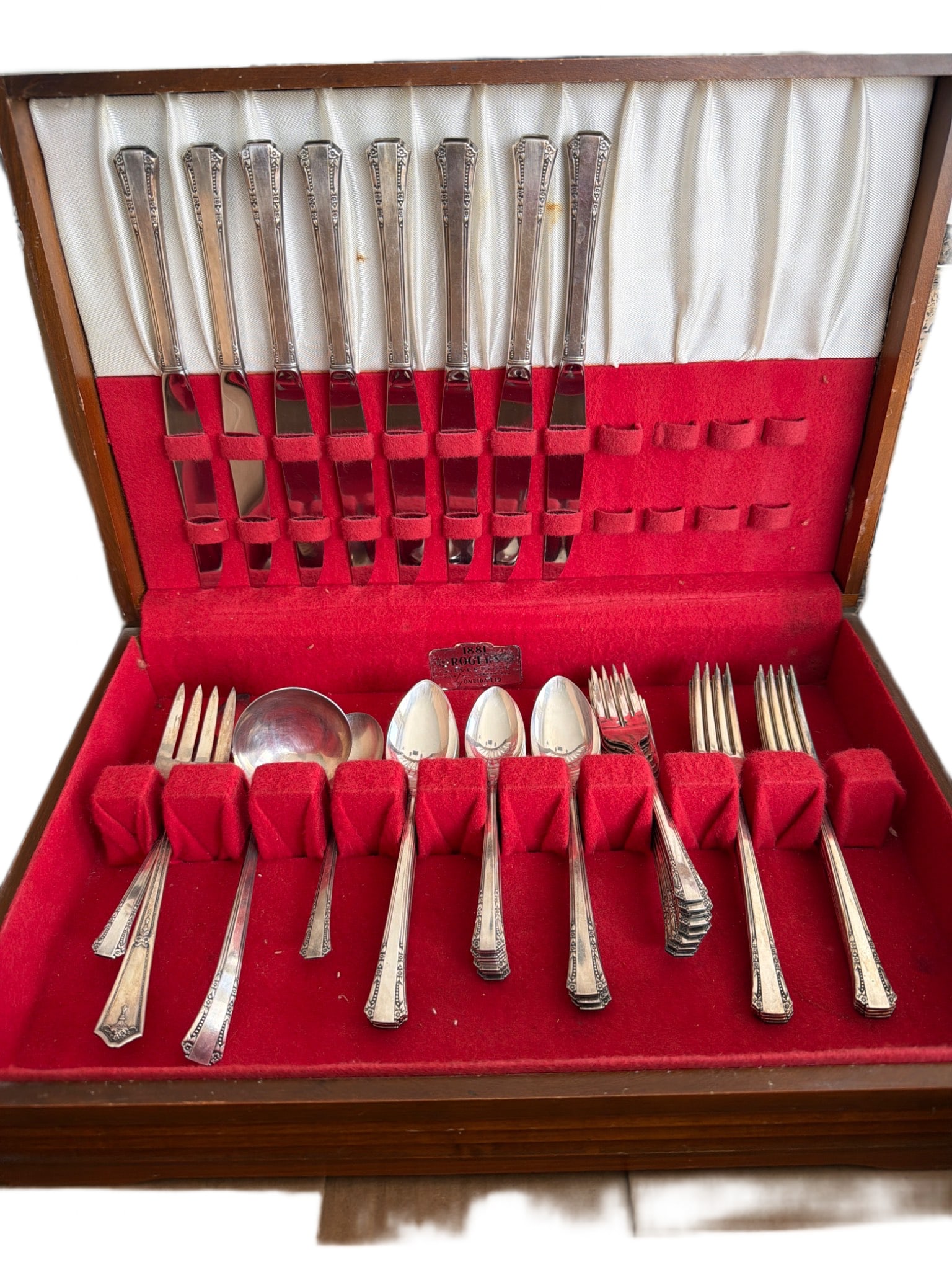 Service Set of Silver-Plated Flatware by 1881 Rogers (Oneida Ltd), with Case (1 of 3)