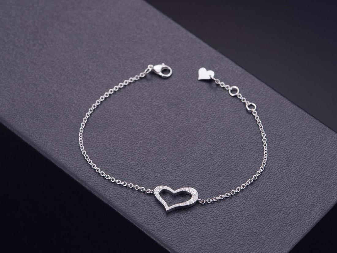 18K WHITE GOLD DIAMOD PIAGET HEART BRACELET (1 of 1)
