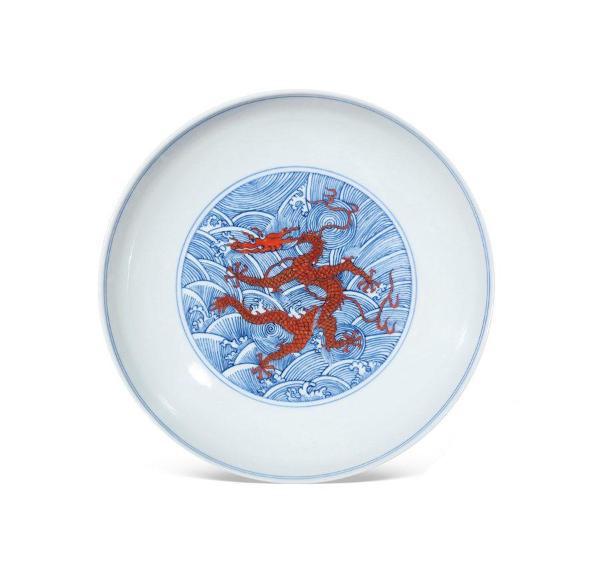 CHINESE PORCELAIN BLUE AND WHITE IRON RED DRAGON PLATE (1 of 1)