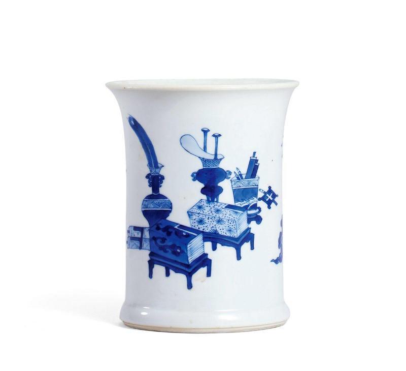 CHINESE PORCELAIN BLUE AND WHITE SCHOLAR BRUSH POT: CHINESE PORCELAIN BLUE AND WHITE SCHOLAR BRUSH POT. H. 16cm. Shipping cost $30 to US 48 states and $100 for oversea International delivery. Local pickup at our office available but need pay NC tax and