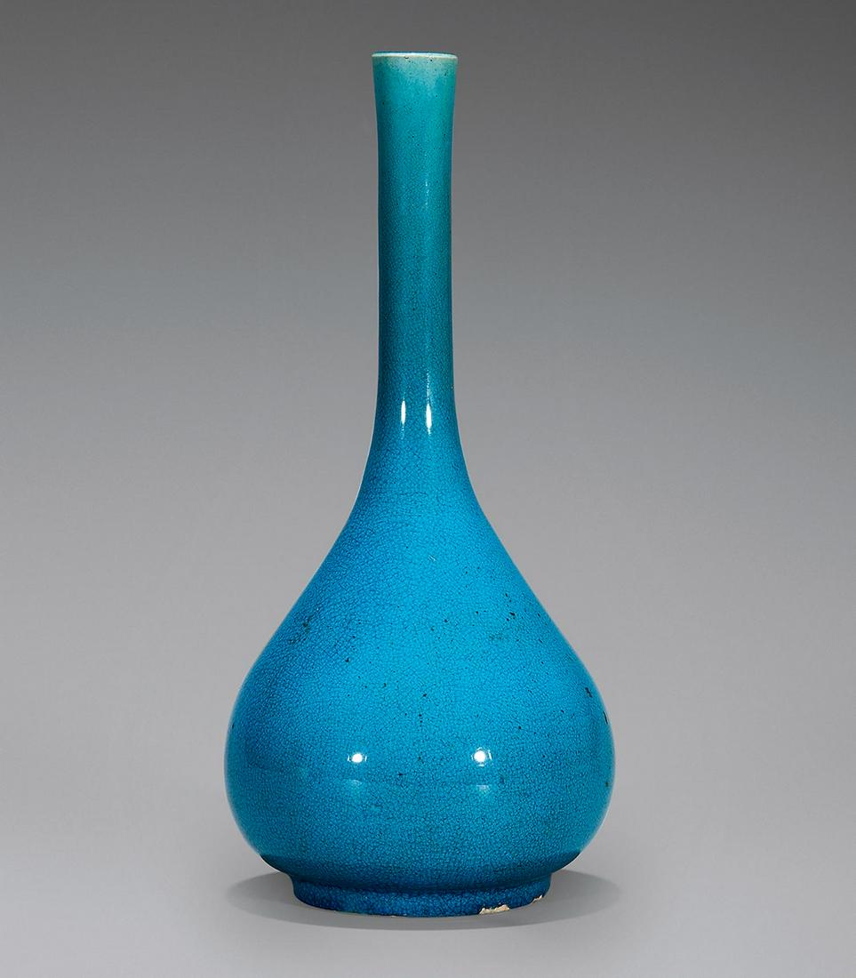 CHINESE PORCELAIN BLUE GLAZE LONG NECK VASE (1 of 1)