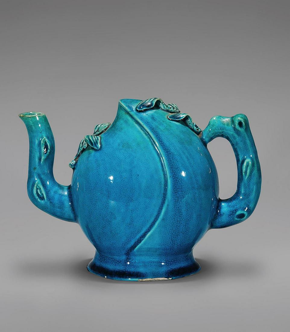 CHINESE PORCELAIN BLUE GLAZE PEACH SHAPED TEA POT (1 of 1)