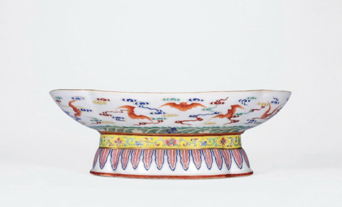 CHINESE PORCELAIN FAMILLE ROSE BAT AND CLOUD DISH: CHINESE PORCELAIN FAMILLE ROSE BAT AND CLOUD DISH. Diam. 29cm. Shipping cost $30 to US 48 states and $100 for oversea International delivery. Local pickup at our office available but need pay NC tax a