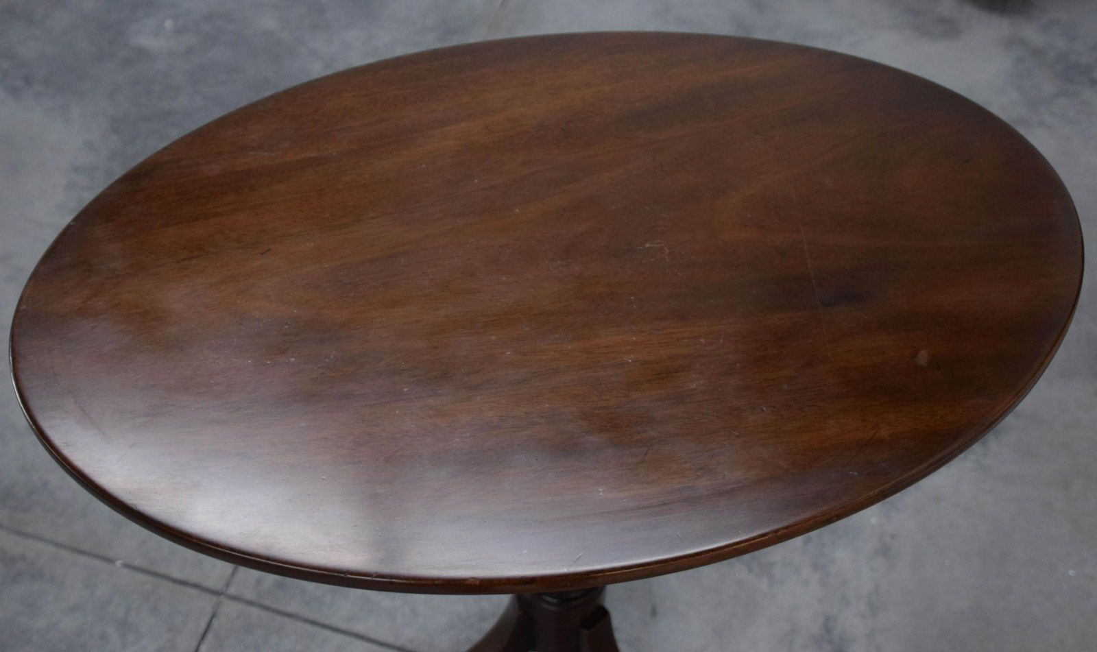 Ketinger Candlestand (1 of 2)