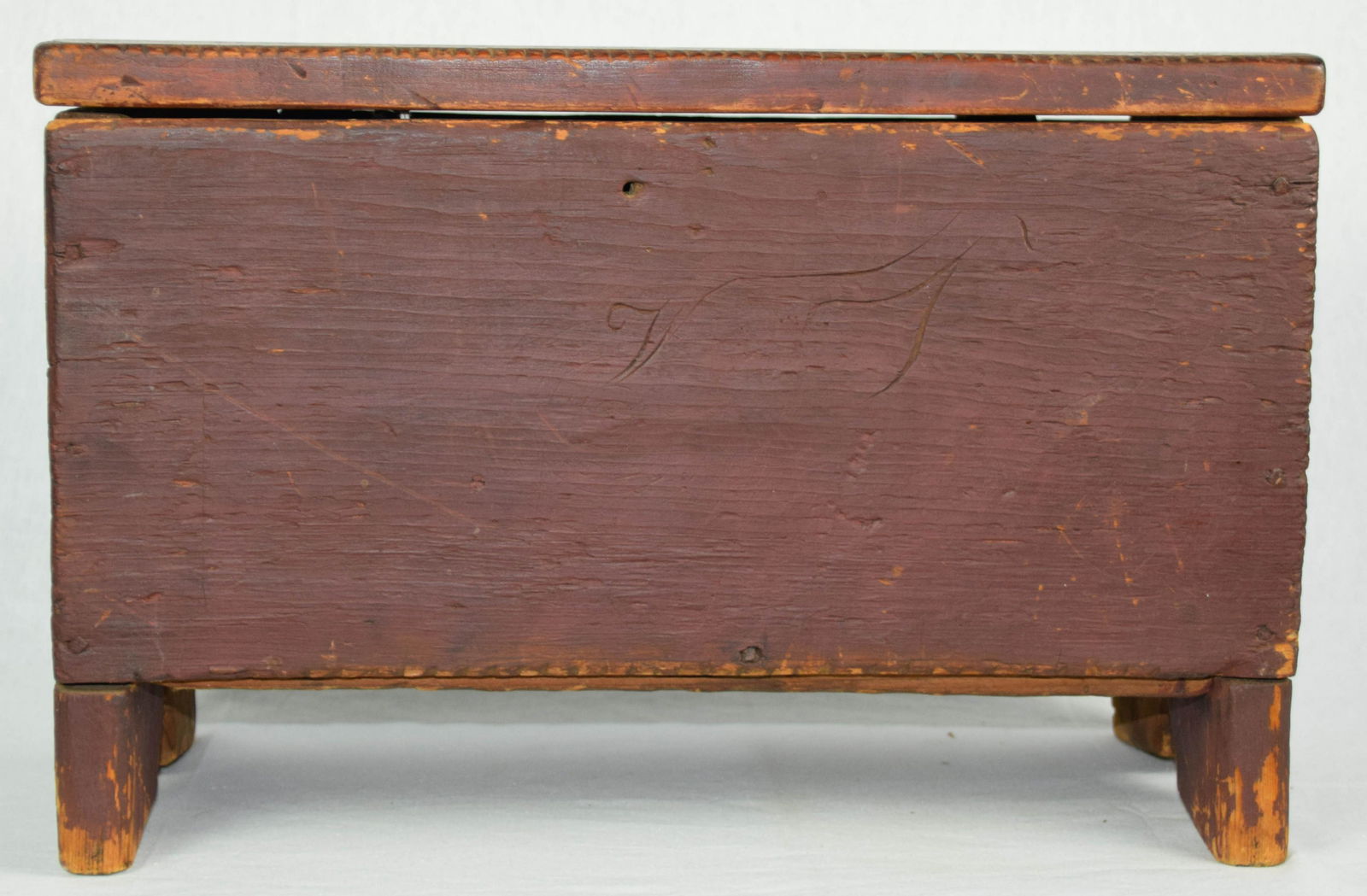 Miniature Blanket Box in Old Red Paint (1 of 7)