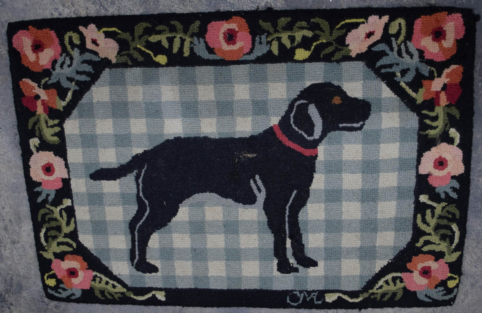 Dog Pictoral Hooked Rug (1 of 1)