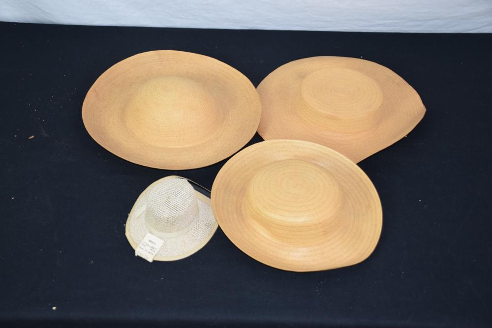 Vintage Straw Hats (1 of 1)