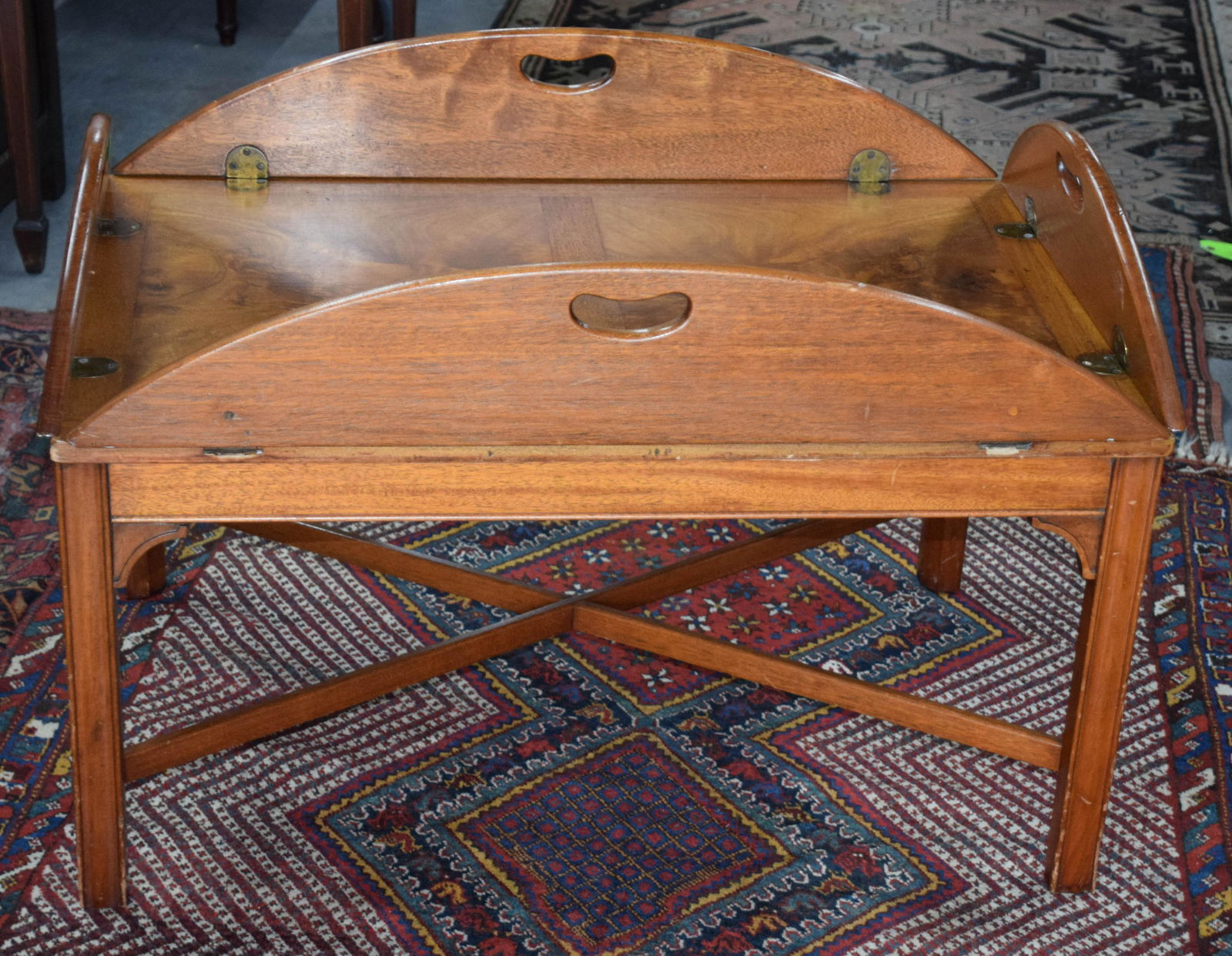 Butlers Tray-top Coffee Table (1 of 4)